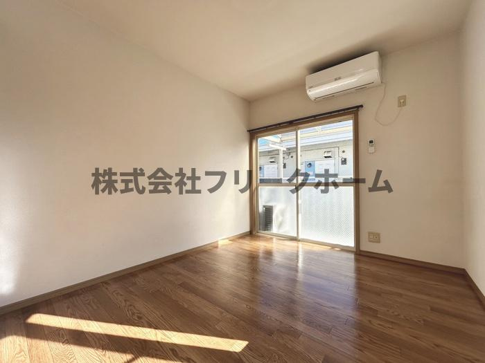 武蔵野市境南町２丁目のアパートの寝室|※別号室参考写真になります。