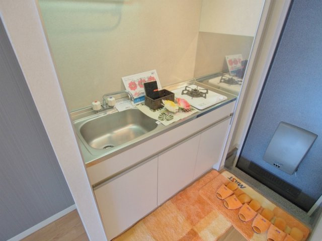 広島市安佐南区川内６丁目のアパートのキッチン
