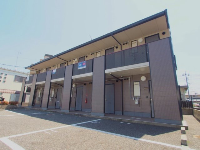 広島市安佐南区川内６丁目のアパートの外観