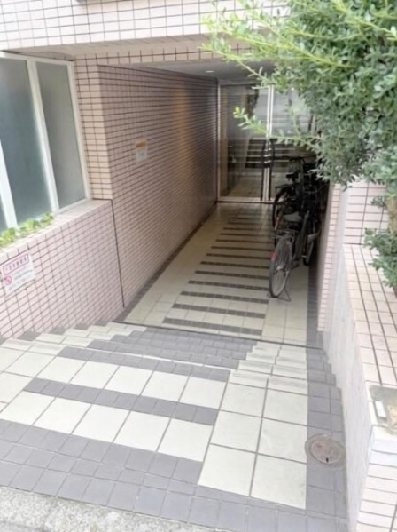 ザ・プラザⅡのエントランス