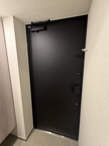 リビオメゾン田端の玄関