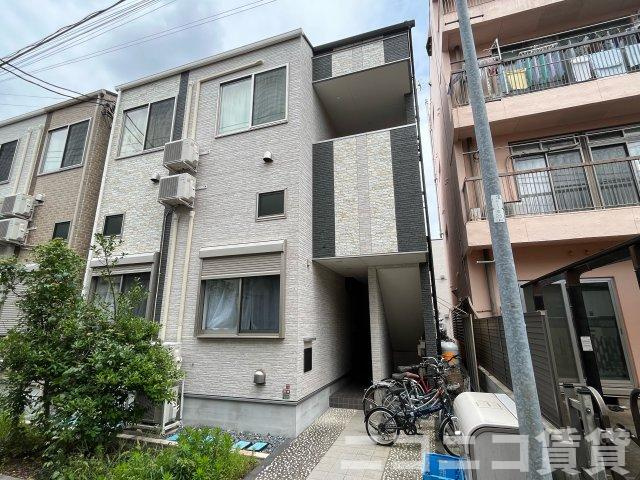 杉並区高円寺南１丁目のアパートの外観