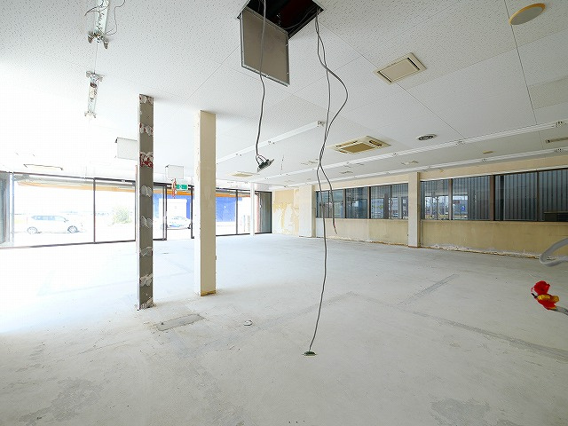 奈良事務機本社ビルAの内装