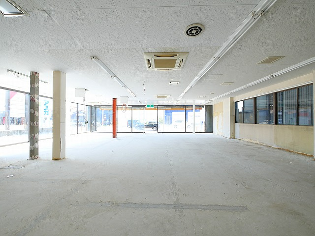 奈良事務機本社ビルAの内装