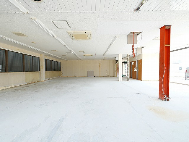 奈良事務機本社ビルAの内装