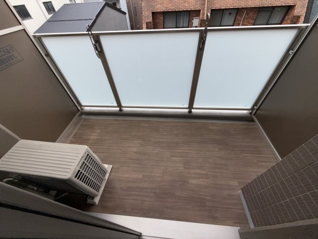 プレサンスジェネ新神戸ステーションフロントのバルコニー|同物件別部屋写真