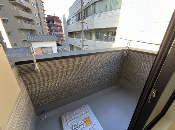 【バルコニー】 | メゾンクレール南福岡駅前