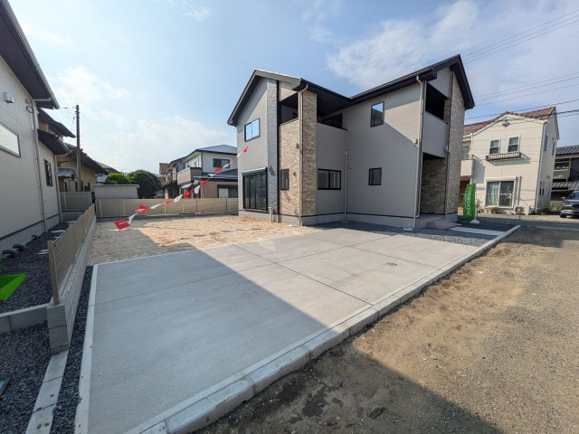 日立市東大沼町12期　新築戸建　1号棟の前面道路含む現地写真|陽当たりや敷地の広さをご確認できます！
本日のご見学も可能です♪
お気軽にお電話またはお問い合わせください。