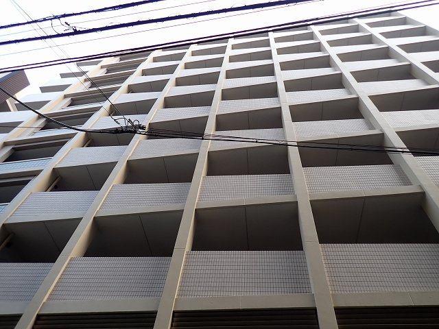 LUMIEC un HONGOの外観