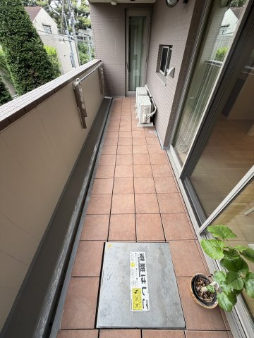 パークハウス諏訪山PRESENCEのバルコニー