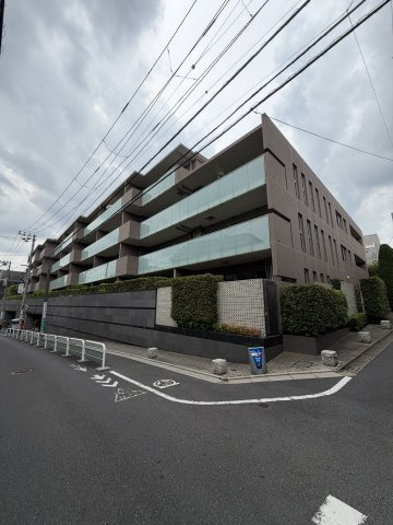 パークハウス諏訪山PRESENCEの外観