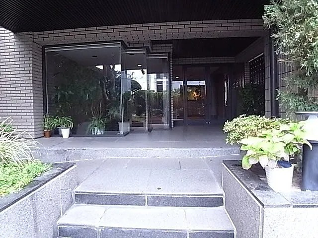 芦屋ガーデンのエントランス
