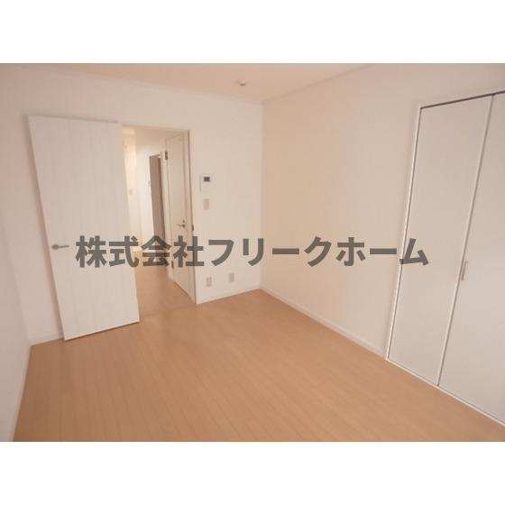 武蔵野市御殿山２丁目のアパートの居間・リビング|※別号室参考写真になります。