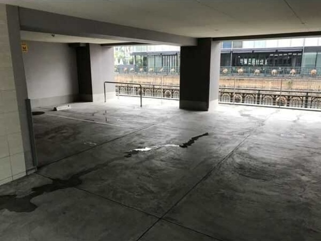 Naviglio Palazzoの駐車場