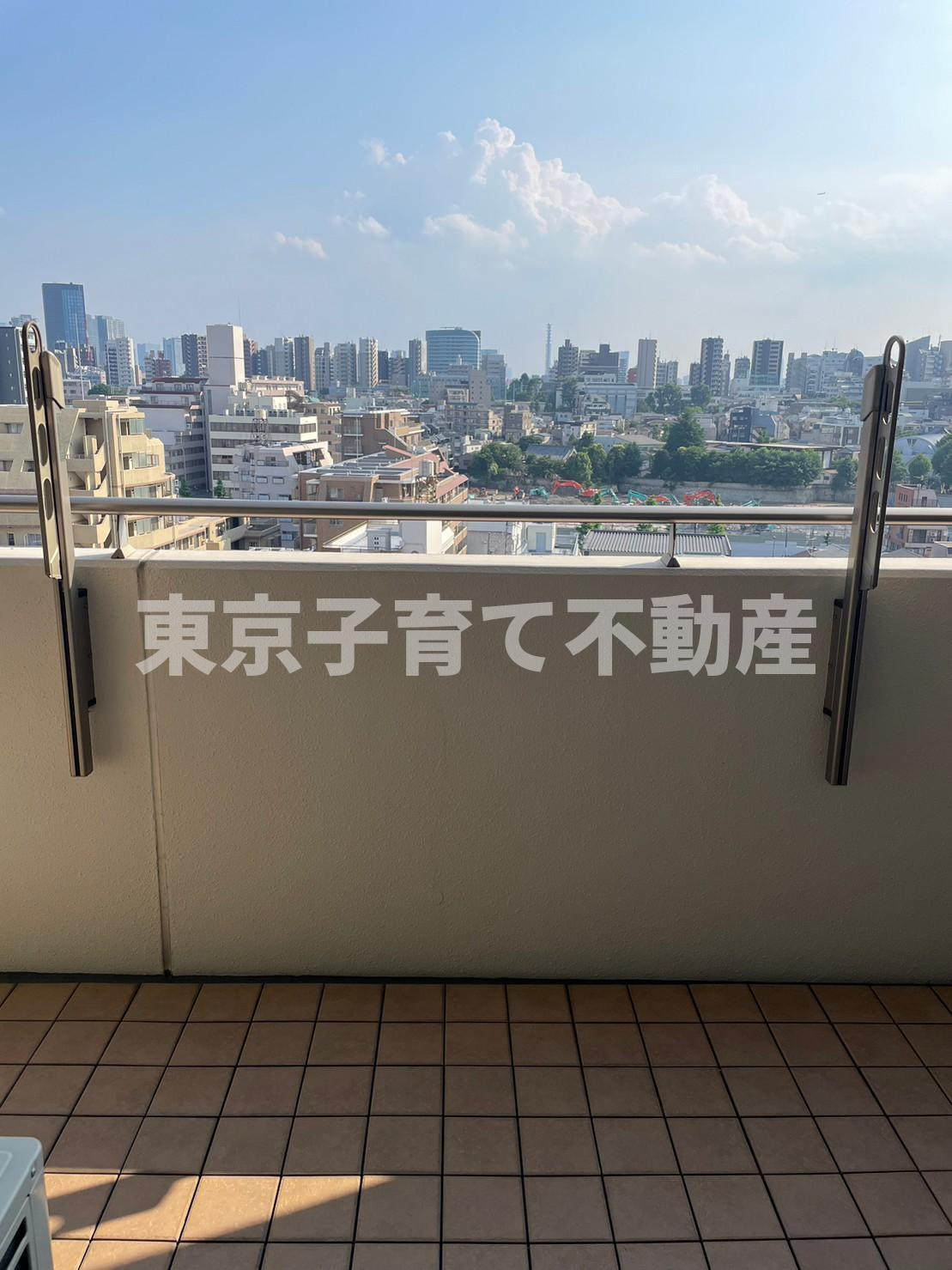 ガーデン文京白山のバルコニー