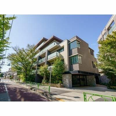 グランドメゾン目黒東山パークフロントの外観