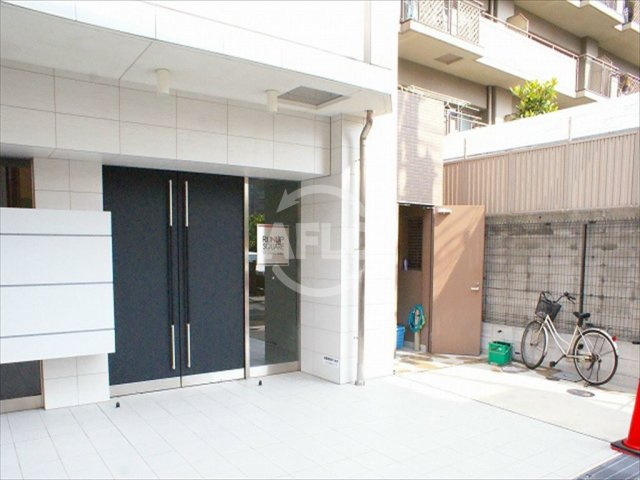 ラナップスクエア南堀江のエントランス|ラナップスクエア南堀江　エントランス