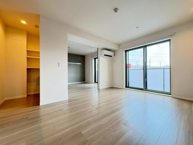 Casa Felice UNOBE (カサ フェリ-チェ 宇野辺)の居間・リビング