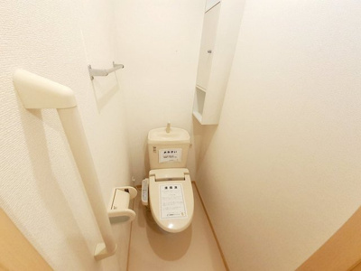 【トイレ】 | メゾン・ド・ＴＡＫＥ | 清潔感のあるトイレです