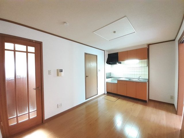 【キッチン】 | アメニティ下石田 | きれいなキッチンです