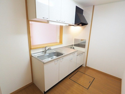 【キッチン】 | フォレステージⅡ | コンパクトなキッチンで掃除もラクラク
