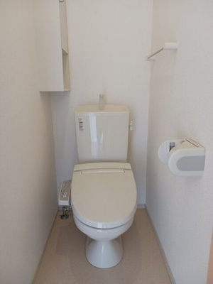 【トイレ】 | エテルネルⅠ | ゆったりとした空間のトイレです