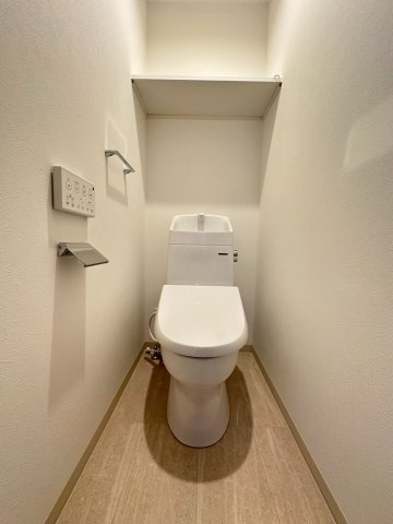 ラウレアコート吹田原町のトイレ