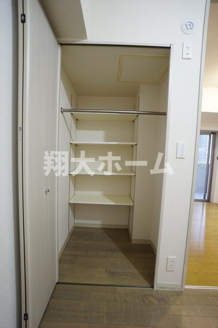 デュオ・スカーラ新宿Ⅱの収納