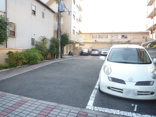 【駐車場】 | シンフォニー東向日