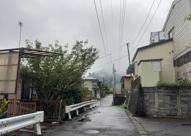 【展望】 | 眺望を気にして物件を探す場合、前面に建物が建っていないか現地で確認しましょう！前面に建物があると景色はもちろん、日当たりや風通しにも影響が出てきます。住んだ時のことを想像しながら現地見学をしましょう。