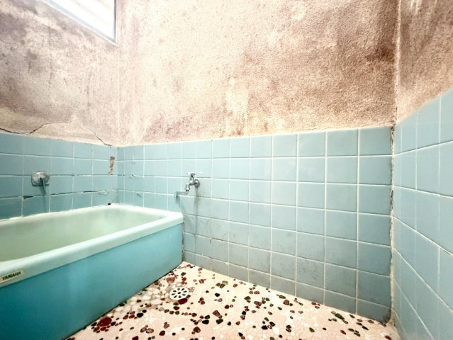 平野区喜連1丁目の前面道路含む現地写真|建物外観です。周辺の街並みに馴染む落ち着いた佇まい。実際の建物の状態や雰囲気をぜひ現地でご確認ください。