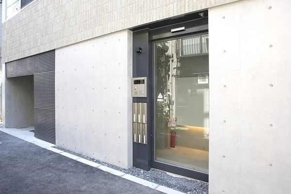 Ｓｅｉｒｉｏｓ白山のエントランス