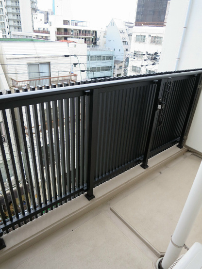 【バルコニー】カシータ神戸元町JP