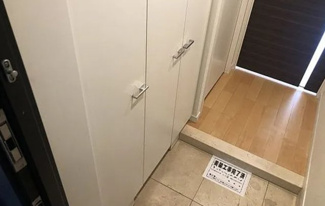 【玄関】