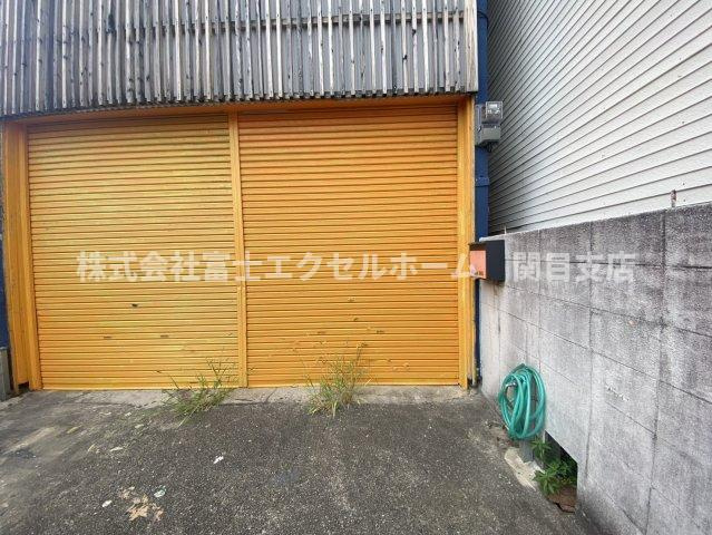 寝屋川市高柳栄町の店舗事務所の外観