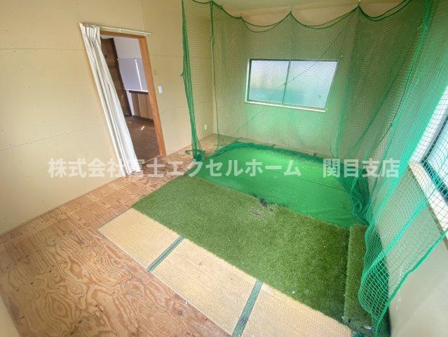 寝屋川市高柳栄町の店舗事務所の内装