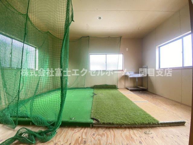 寝屋川市高柳栄町の店舗事務所の内装