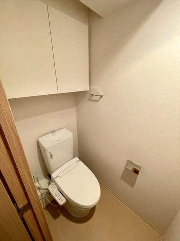 新品家具付きマンション高円寺南5(KaGood東京)のトイレ