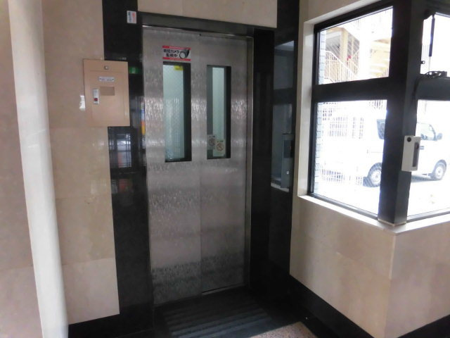 クラウンハイム菅原