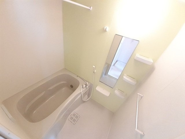 【浴室】 | エスカーザ | 日々の疲れを癒すお風呂付です