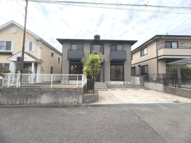 神戸市西区井吹台西町３丁目戸建