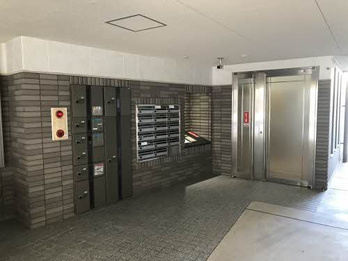 【エントランス】シティーコート上幟町 
