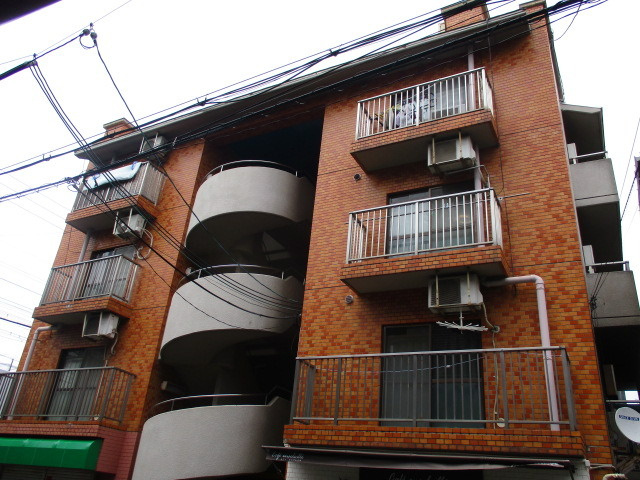 マンション西
