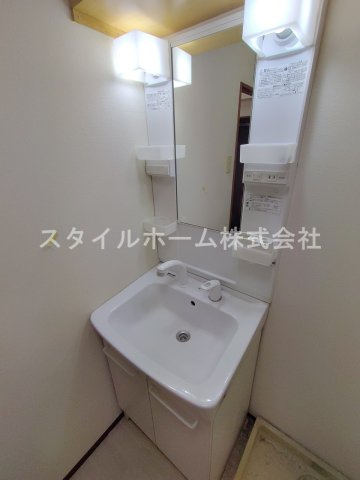 フィオーレ豊橋の洗面所