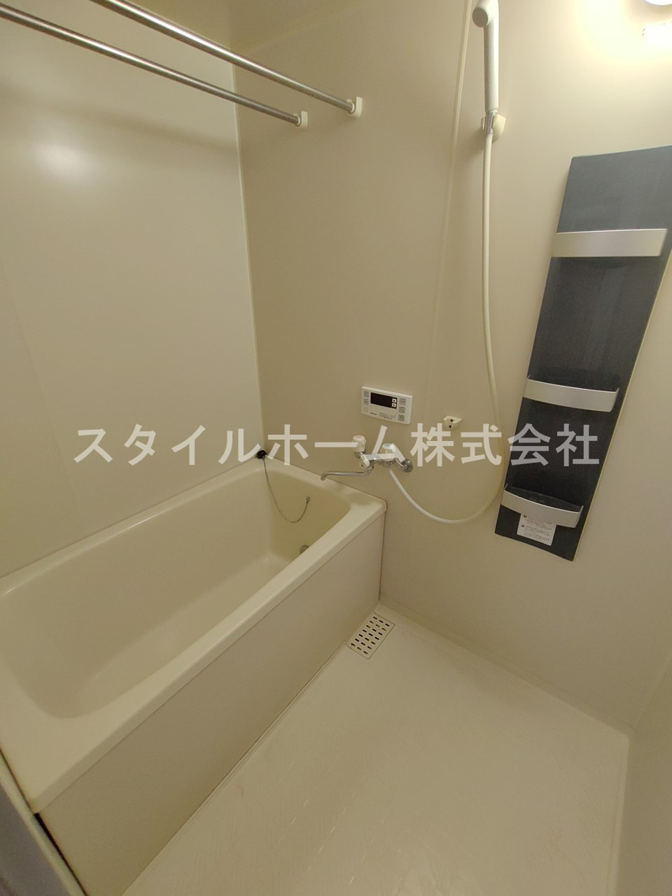 フィオーレ豊橋の浴室