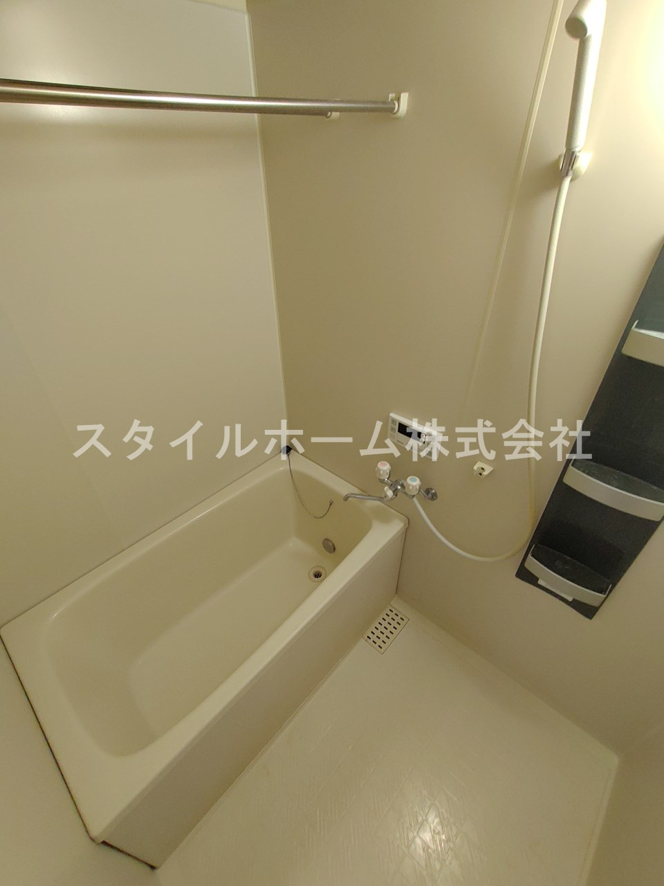 フィオーレ豊橋の浴室