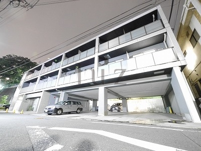 第2鈴木ビルの外観