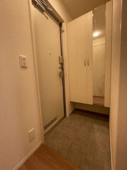 【玄関】リュトモス西旭 
