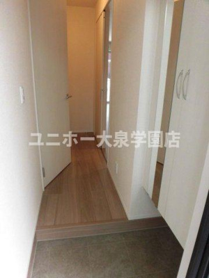 【玄関】 | セジュール春日町３