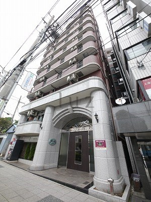 グリフィン横浜西口壱番館の外観
